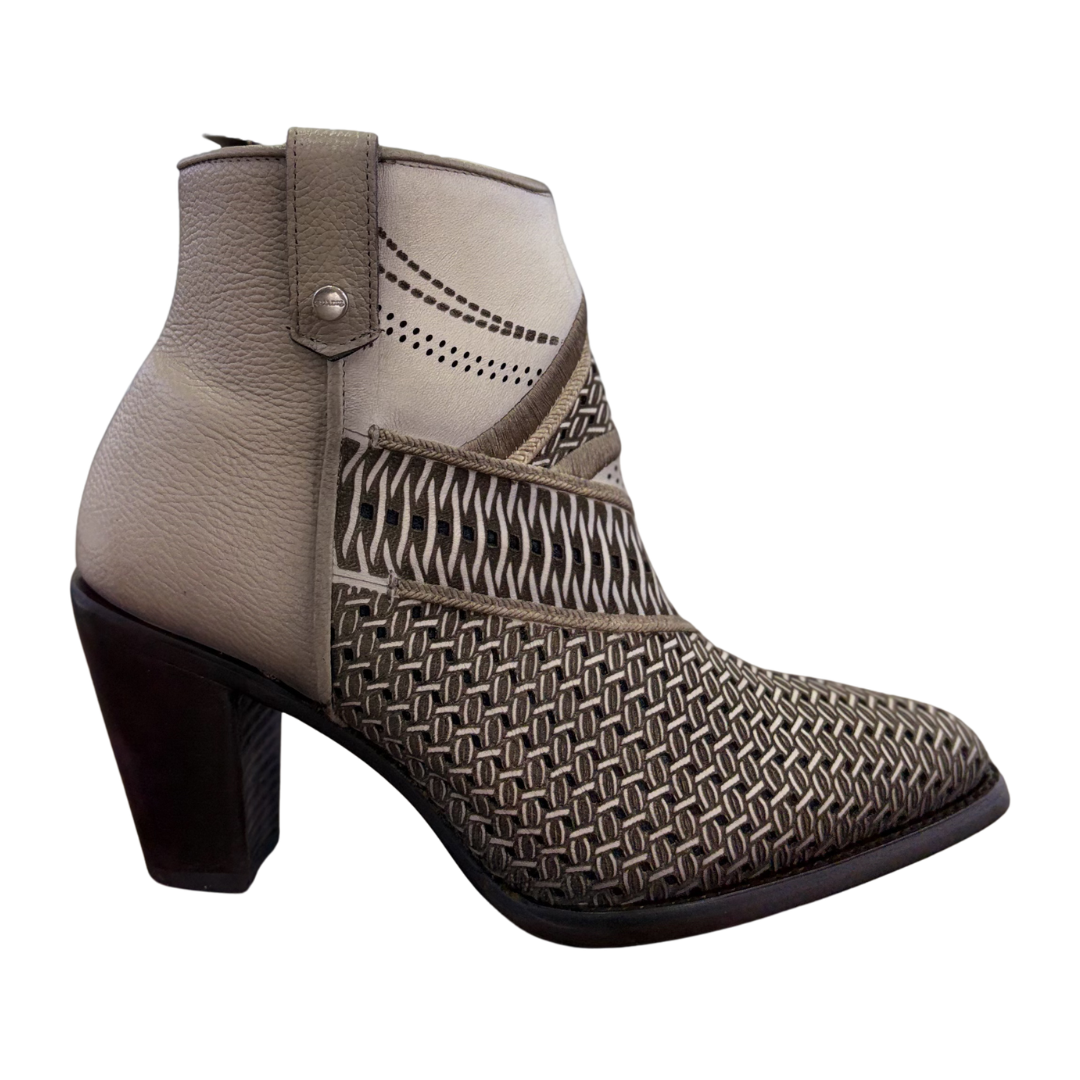 Botin CUADRA Beige